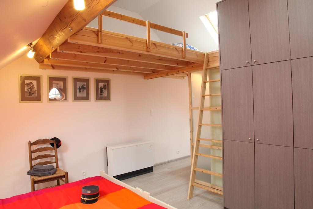 Station Racour Villa Landen Стая снимка